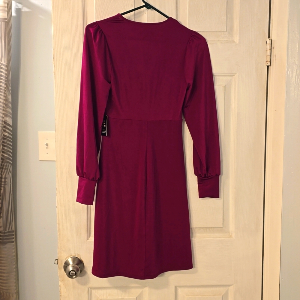 EXPRESS DRESS - Picture 2 of 3